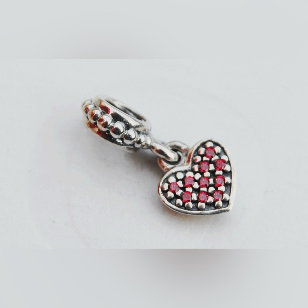 Authentic Pandora Retired ‘Red Pave Sparkling Heart’ Dangle Charm S925 Ale
